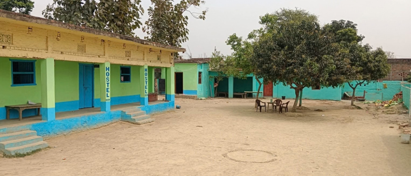 Iqra Gyan Public School
